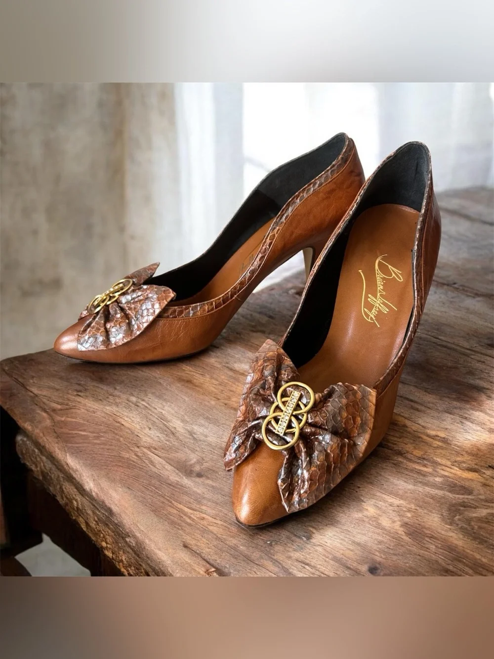 NWOT Vintage Brian Jeffrey Exotic Leather w/Snakeskin Trin and Bows size 10M